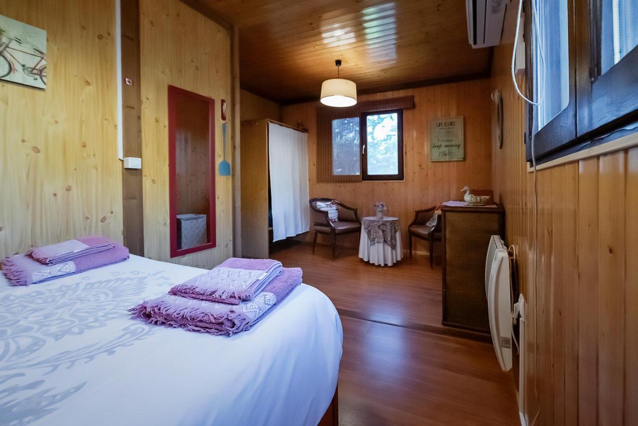 Casa Rural La Canadiense Log Cabin Guest House Buenache de la Sierra ภายนอก รูปภาพ